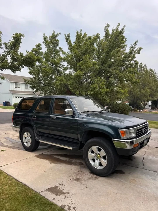 1995 Toyota 4Runner 2nd Gen - Image 2 of 16