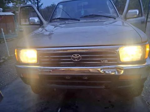 1995 Toyota 4Runner SR5 Sport Utility 2D
