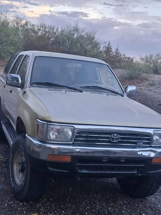 1995 Toyota 4Runner 2nd Gen - Image 9 of 19