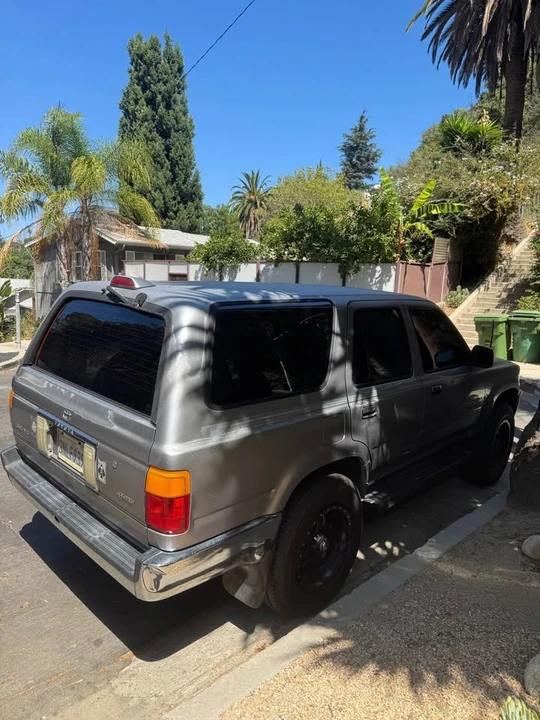 1995 Toyota 4Runner 2nd Gen - Image 2 of 8