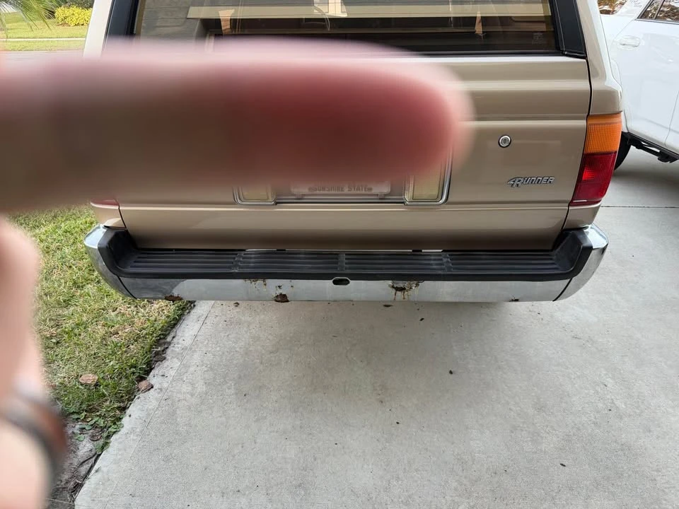 1995 Toyota 4Runner 2nd Gen - Image 7 of 14