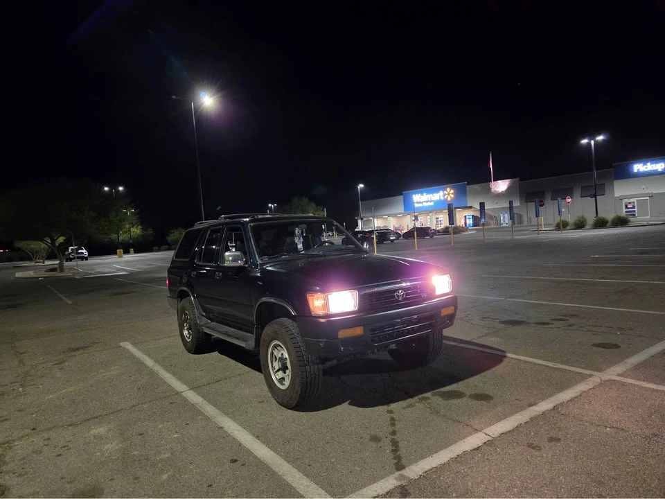 1995 Toyota 4Runner 2nd Gen - Image 9 of 19