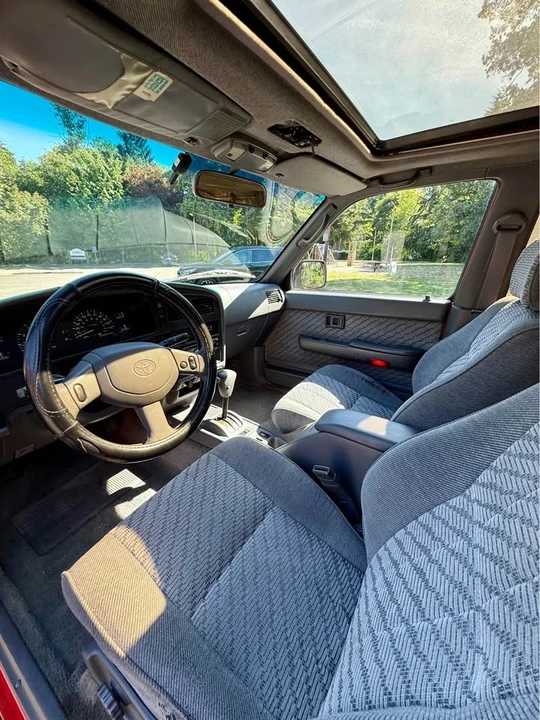 1995 Toyota 4Runner 2nd Gen - Image 11 of 18