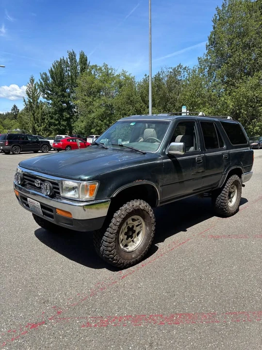 1995 Toyota 4Runner 2nd Gen - Image 3 of 12