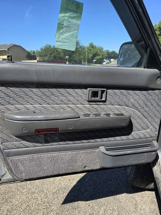 1995 Toyota 4Runner 2nd Gen - Image 6 of 11