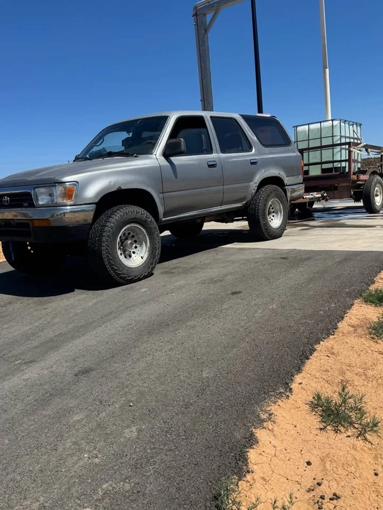 1995 Toyota 4Runner 2nd Gen - Image 9 of 15