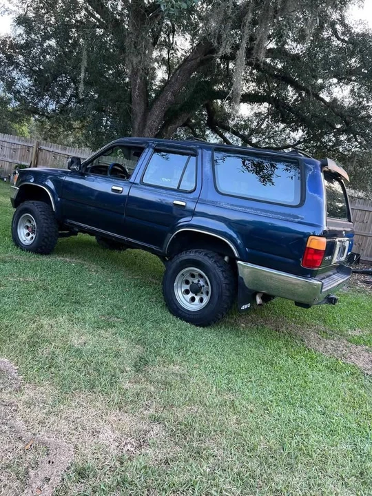 1995 Toyota 4Runner 2nd Gen - Image 4 of 12