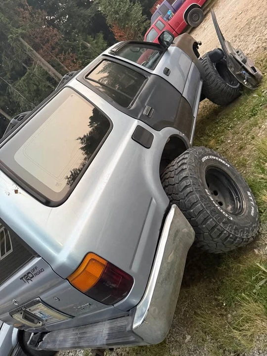1995 Toyota 4Runner 2nd Gen - Image 8 of 8
