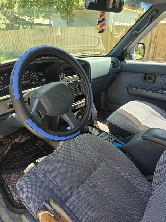 1995 Toyota 4Runner 2nd Gen - Image 11 of 12