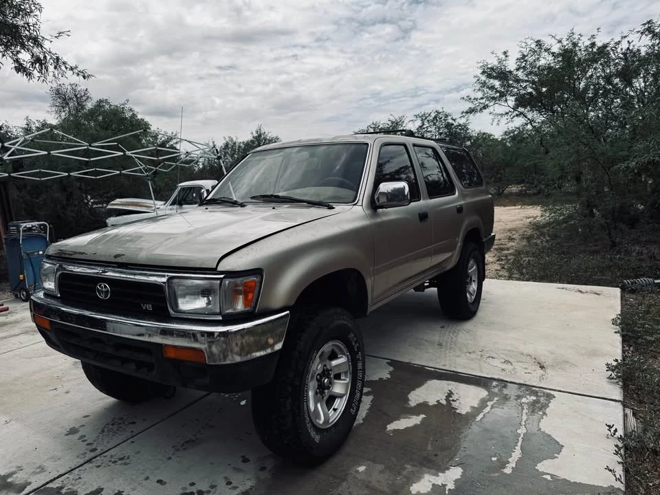 1995 Toyota 4Runner 2nd Gen - Image 4 of 16