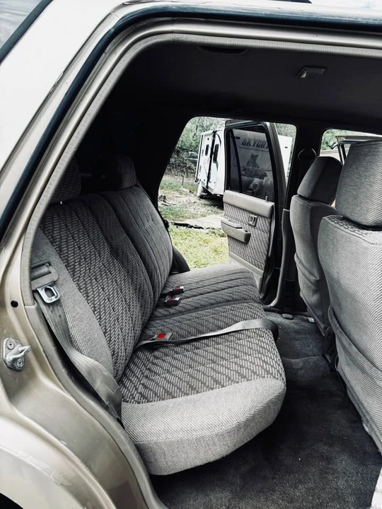1995 Toyota 4Runner 2nd Gen - Image 11 of 16