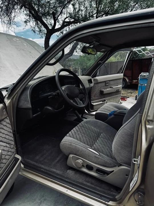 1995 Toyota 4Runner 2nd Gen - Image 9 of 16