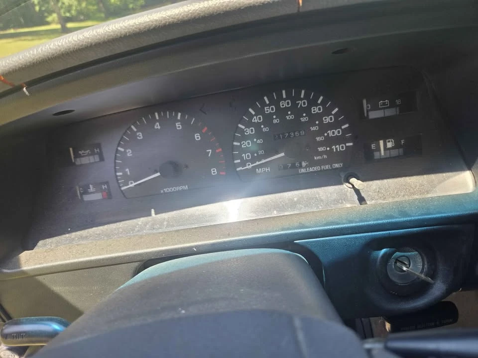 1995 Toyota 4Runner 2nd Gen - Image 11 of 17