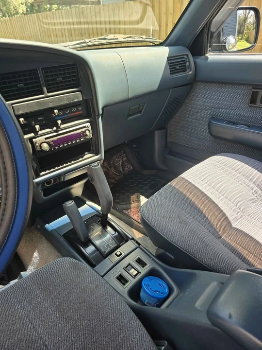 1995 Toyota 4Runner 2nd Gen - Image 10 of 12