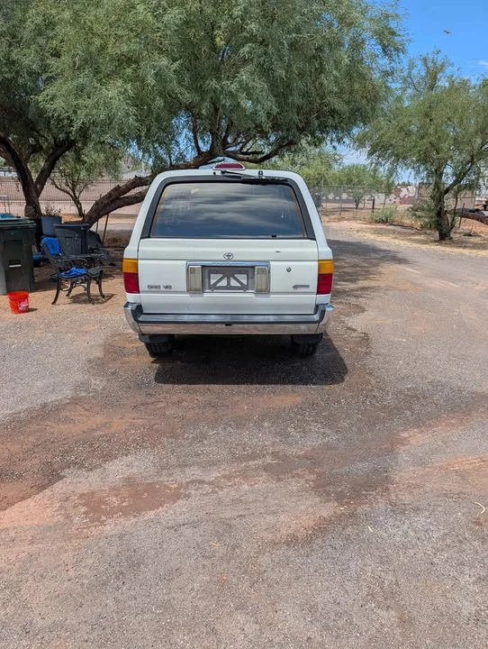 1995 Toyota 4Runner 2nd Gen - Image 2 of 11