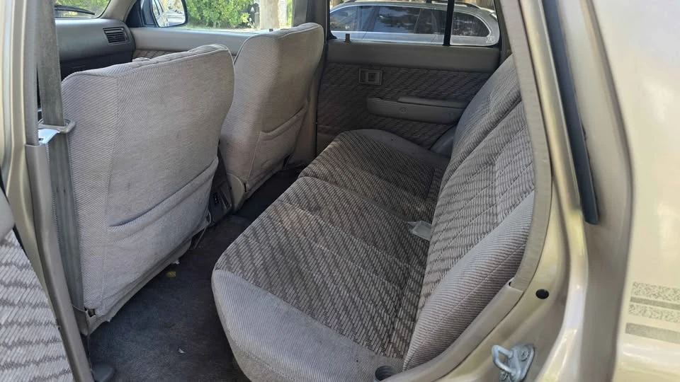1995 Toyota 4Runner 2nd Gen - Image 11 of 13