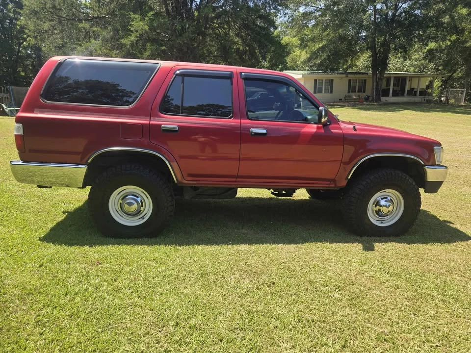 1995 Toyota 4Runner 2nd Gen - Image 3 of 17
