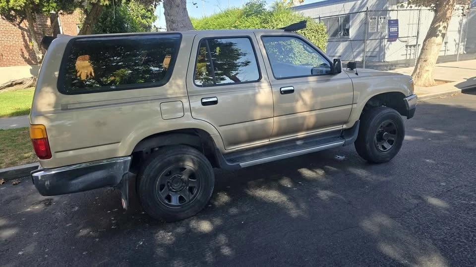1995 Toyota 4Runner 2nd Gen - Image 13 of 13