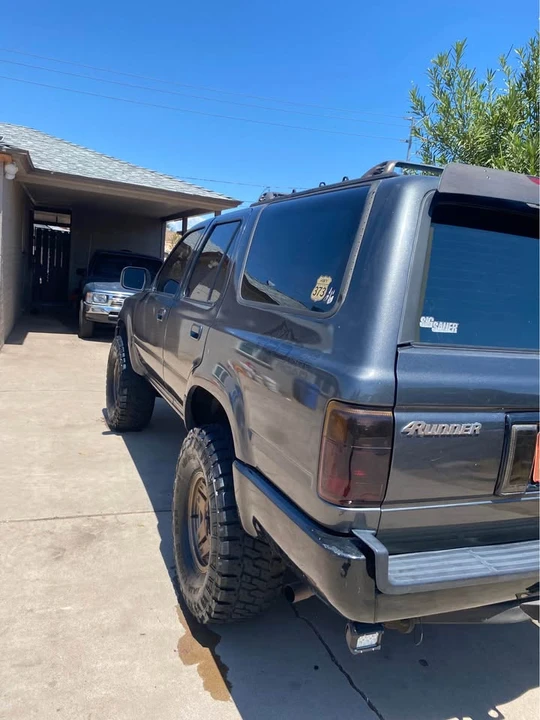 1995 Toyota 4Runner 2nd Gen - Image 5 of 9