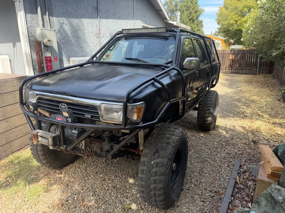 1995 Toyota 4Runner 2nd Gen - Image 2 of 4
