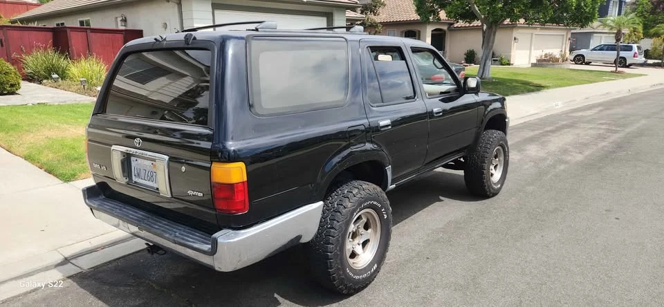 1995 Toyota 4Runner 2nd Gen - Image 5 of 8