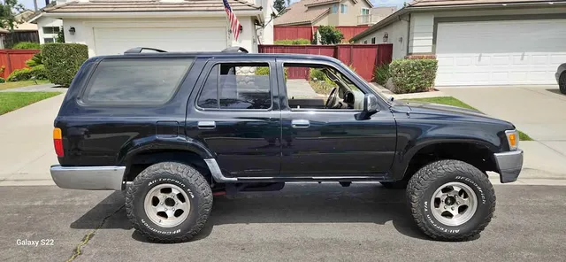 1995 Toyota 4Runner SR5 Sport Utility 4D