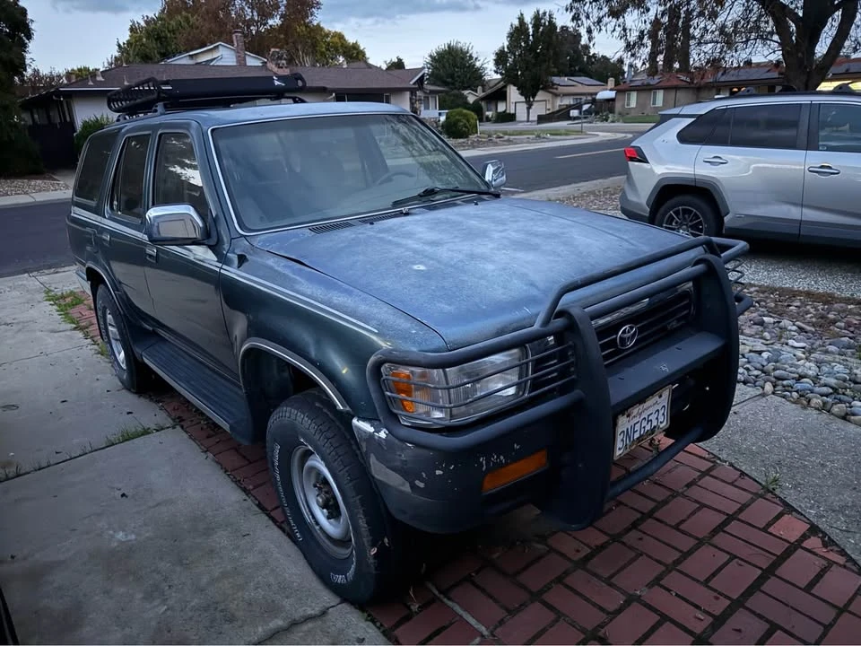 1995 Toyota 4Runner 2nd Gen - Image 3 of 9