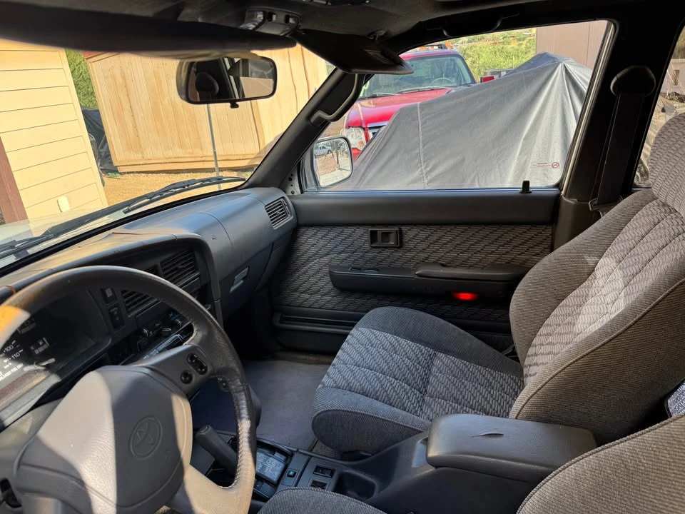 1995 Toyota 4Runner 2nd Gen - Image 6 of 18