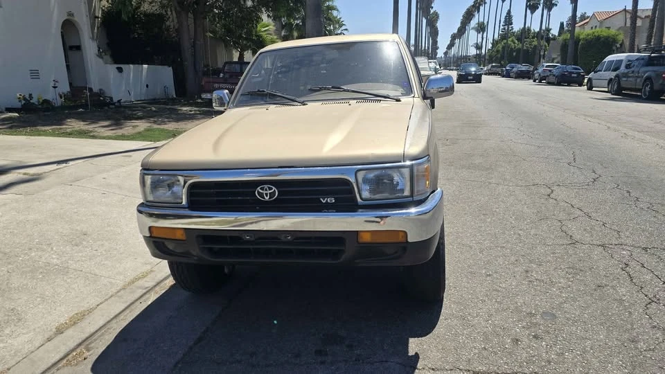 1995 Toyota 4Runner 2nd Gen - Image 6 of 8