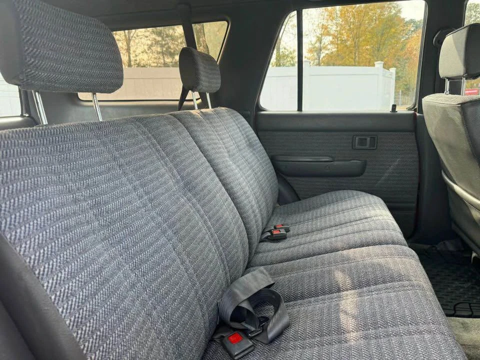 1995 Toyota 4Runner 2nd Gen - Image 5 of 18