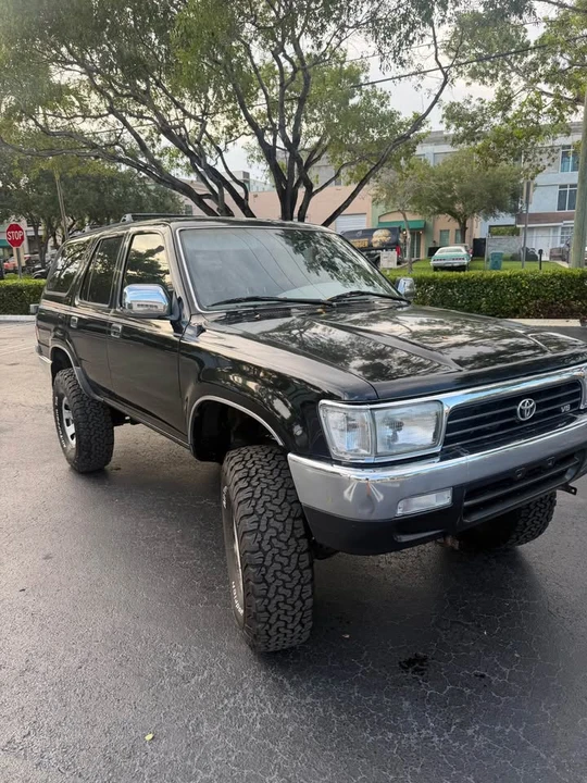 1995 Toyota 4Runner 2nd Gen - Image 3 of 10