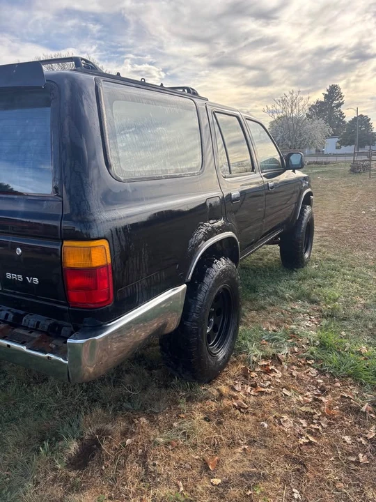 1995 Toyota 4Runner 2nd Gen - Image 2 of 12