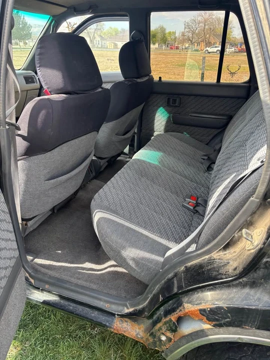 1995 Toyota 4Runner 2nd Gen - Image 8 of 12