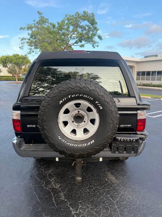 1995 Toyota 4Runner 2nd Gen - Image 5 of 10