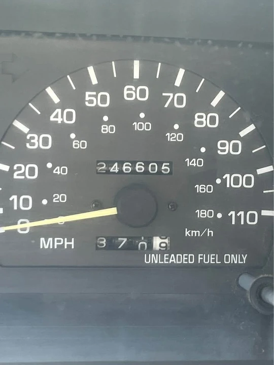 1995 Toyota 4Runner 2nd Gen - Image 9 of 9