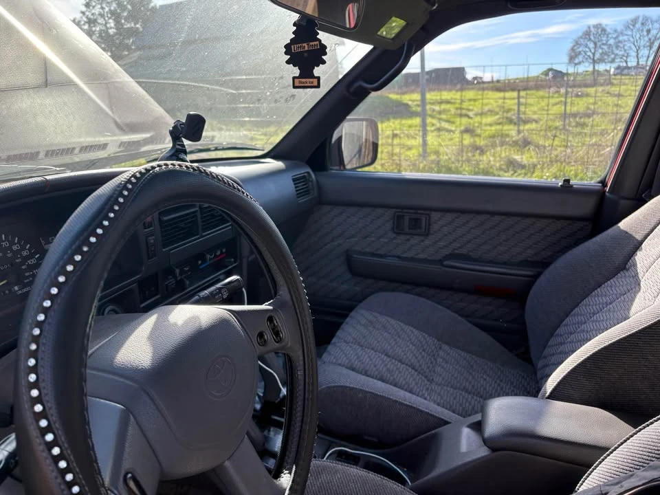 1995 Toyota 4Runner 2nd Gen - Image 5 of 12