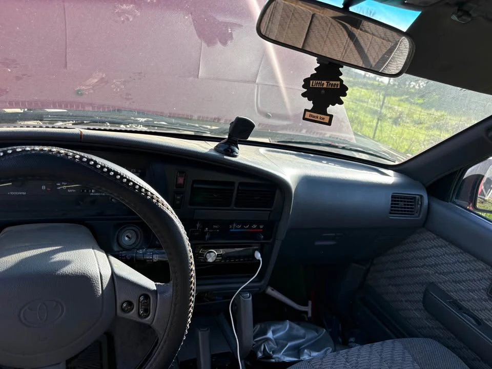 1995 Toyota 4Runner 2nd Gen - Image 4 of 12