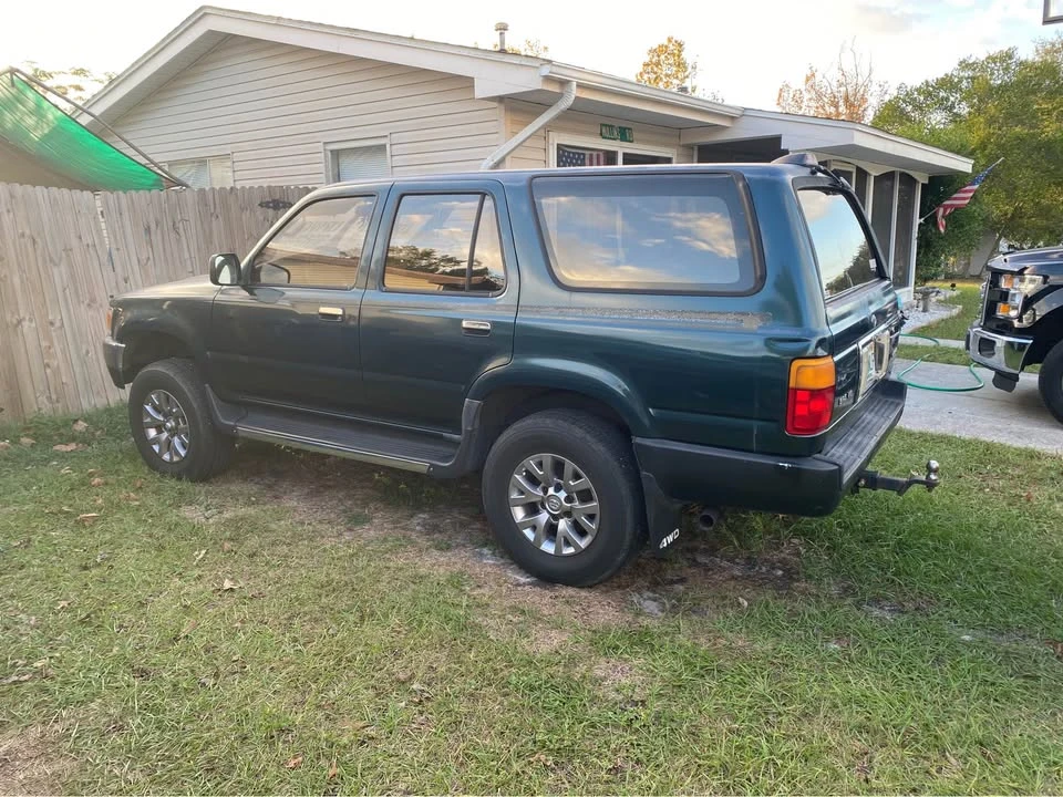 1995 Toyota 4Runner 2nd Gen - Image 4 of 11