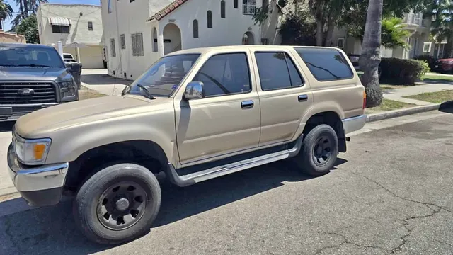 1995 Toyota 4Runner SR5 Sport Utility 4D