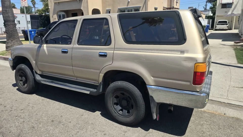 1995 Toyota 4Runner 2nd Gen - Image 6 of 14