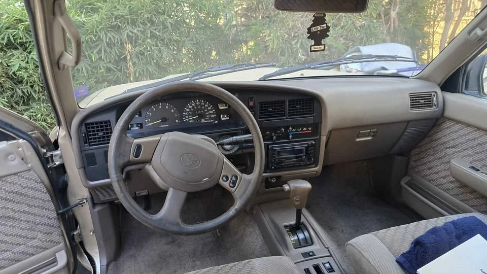 1995 Toyota 4Runner 2nd Gen - Image 10 of 14