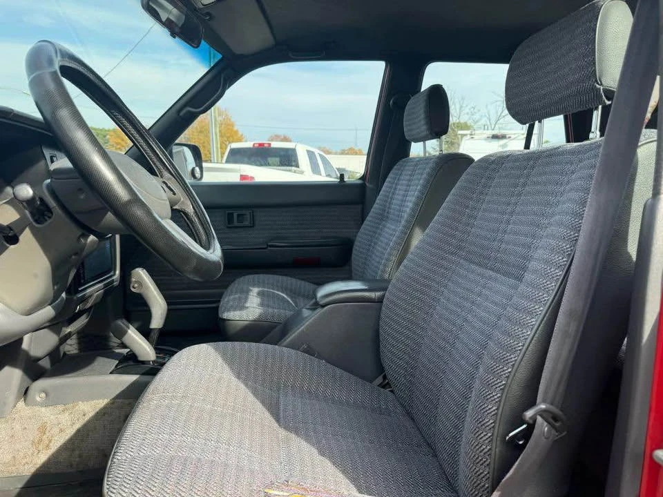 1995 Toyota 4Runner 2nd Gen - Image 8 of 18