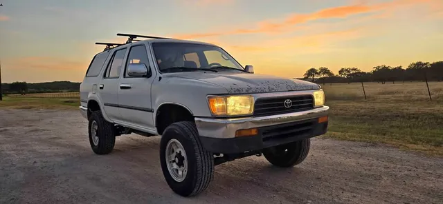 1995 Toyota 4Runner SR5 Sport Utility 4D