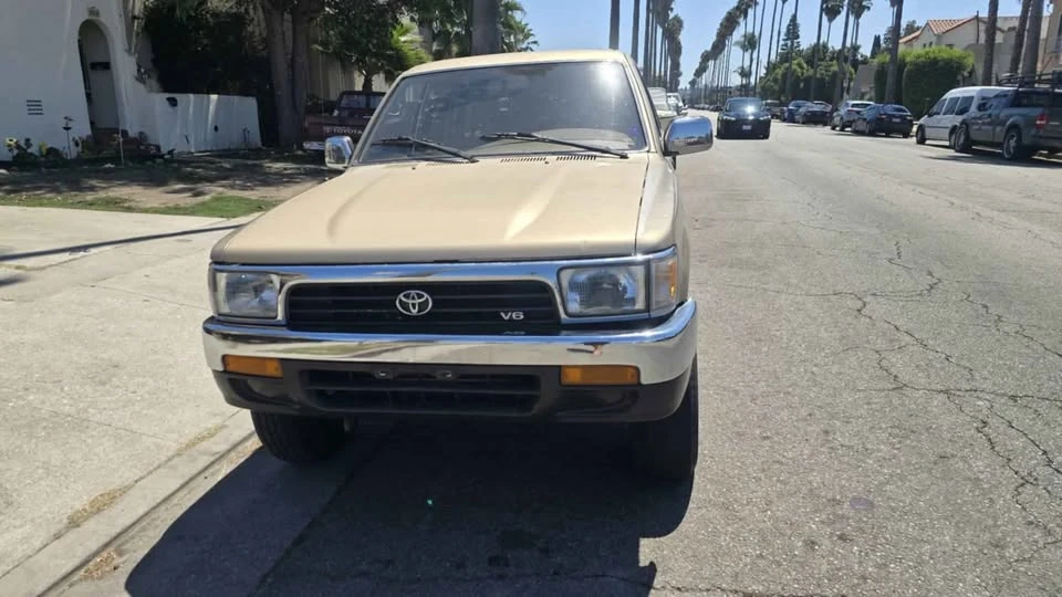 1995 Toyota 4Runner 2nd Gen - Image 4 of 13