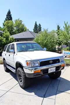 1995 Toyota 4Runner SR5 Sport Utility 4D