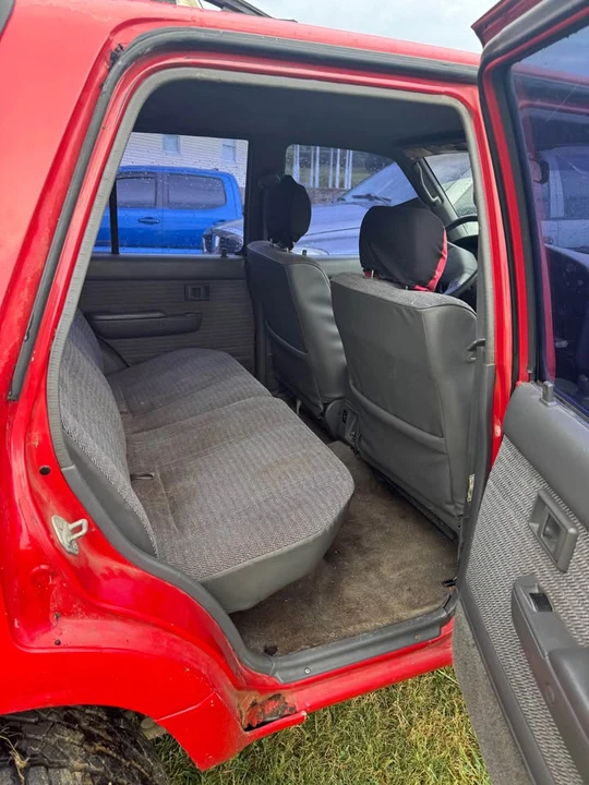1995 Toyota 4Runner 2nd Gen - Image 6 of 9
