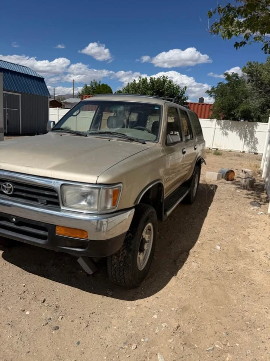 1995 Toyota 4Runner 2nd Gen - Image 4 of 9