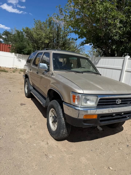 1995 Toyota 4Runner 2nd Gen - Image 3 of 9