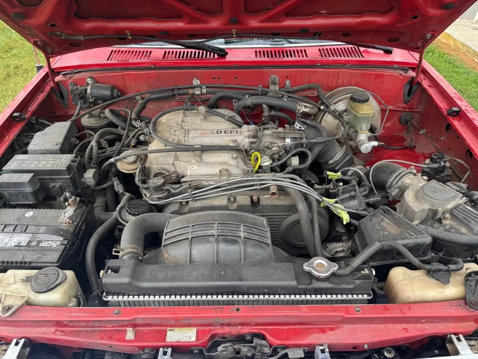 1995 Toyota 4Runner 2nd Gen - Image 9 of 9