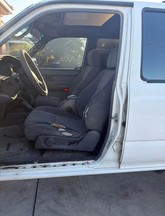 1995 Toyota 4Runner 2nd Gen - Image 5 of 8